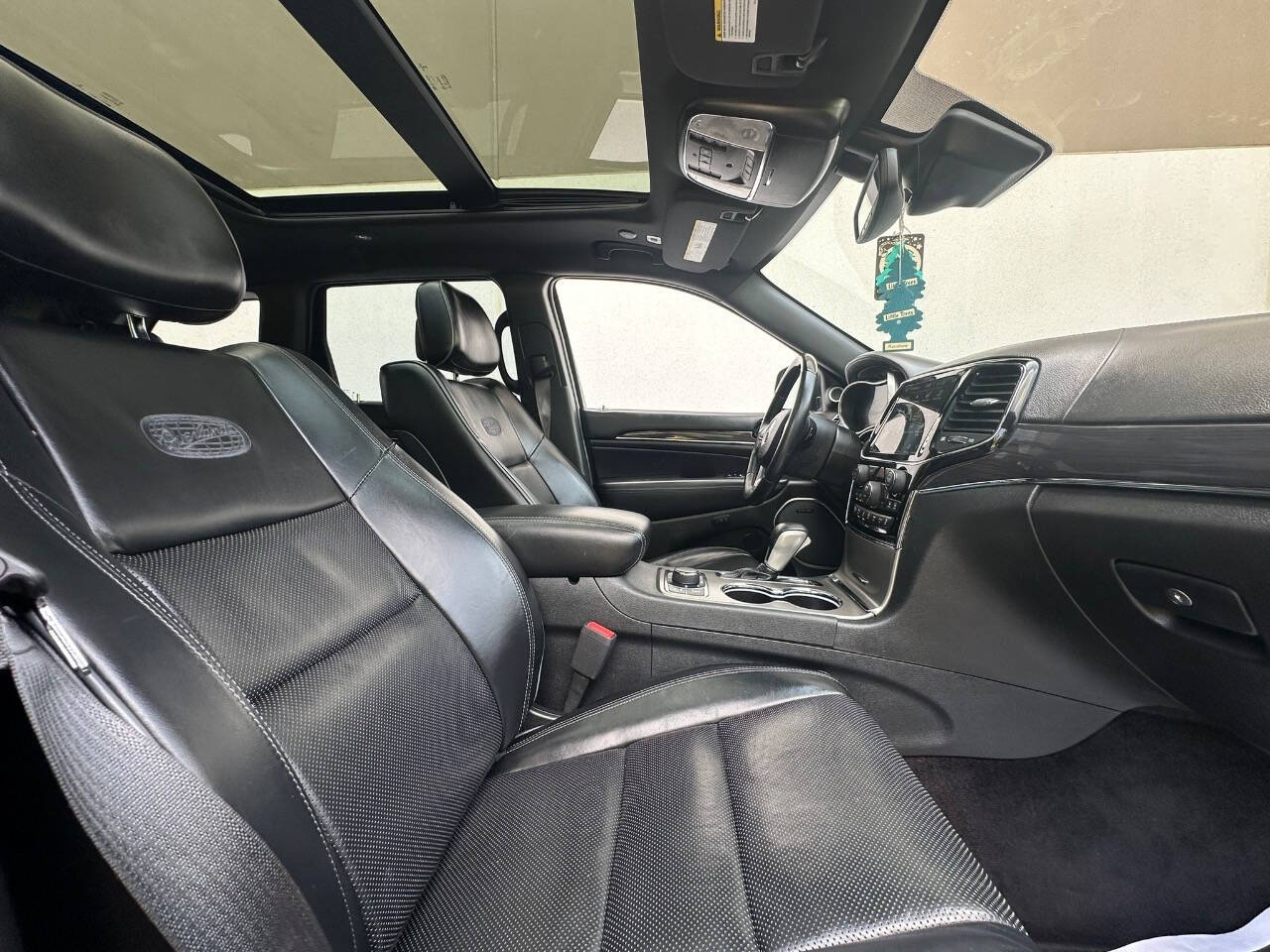 2019 Jeep Grand Cherokee for sale at Phoenix Motor Co in Romulus, MI