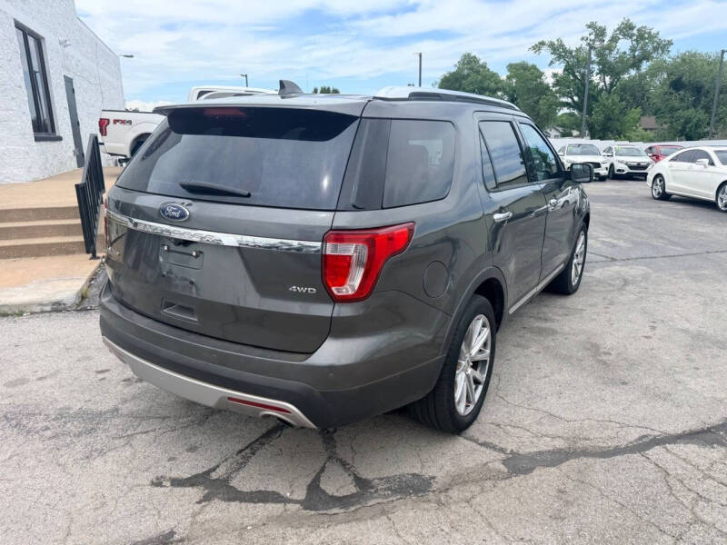 2017 Ford Explorer Limited
