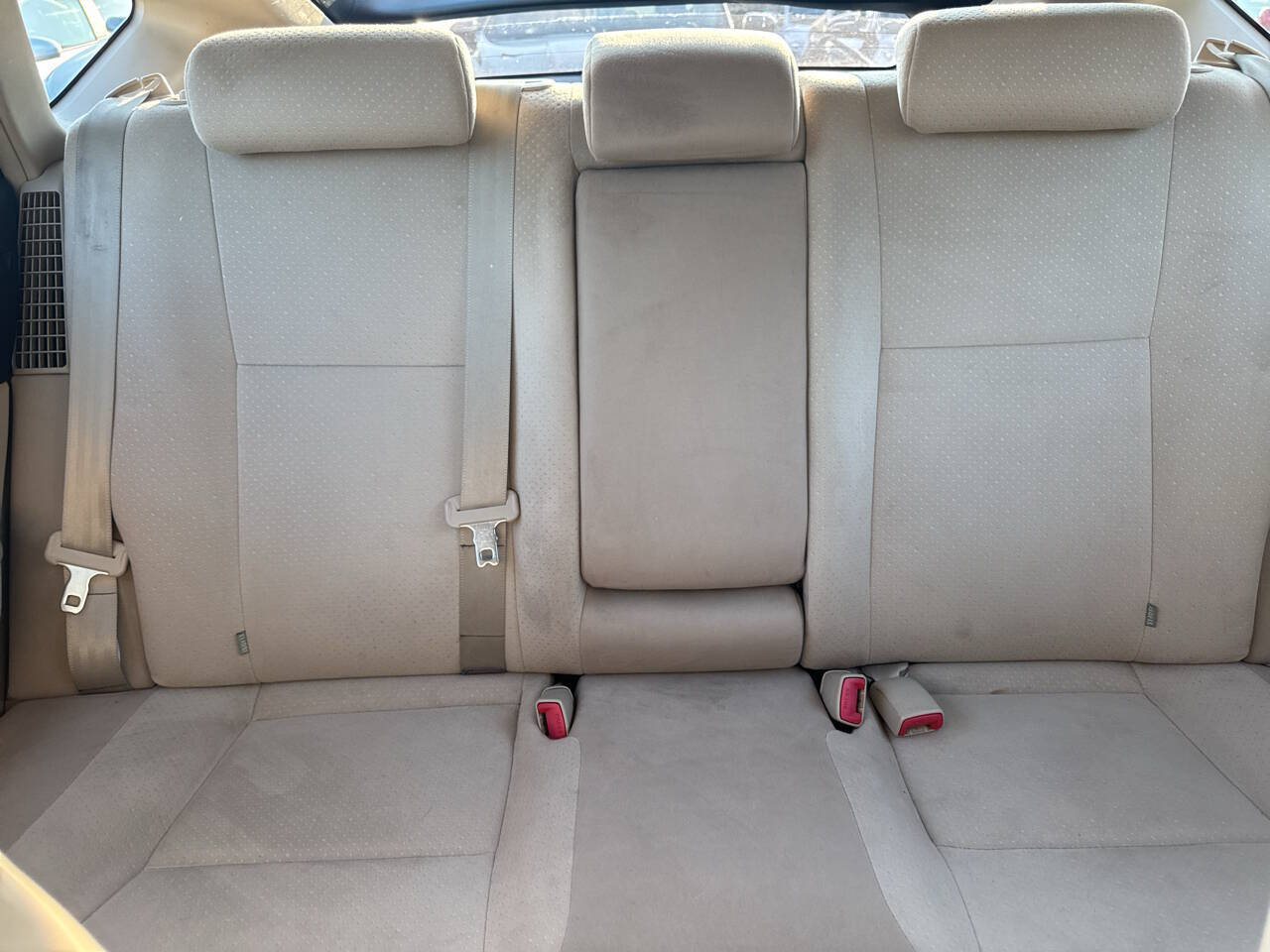 Lt. Blue 2004 Toyota Prius Base 4dr Hatchback 28