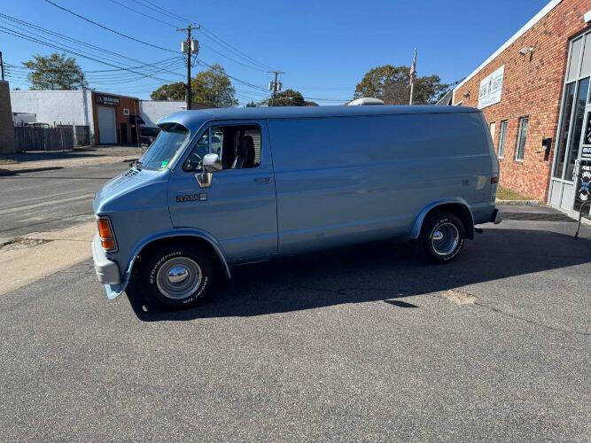 1990 Dodge Ram Van