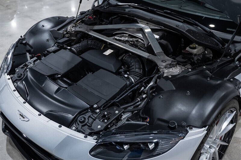 2019 Aston Martin Vantage