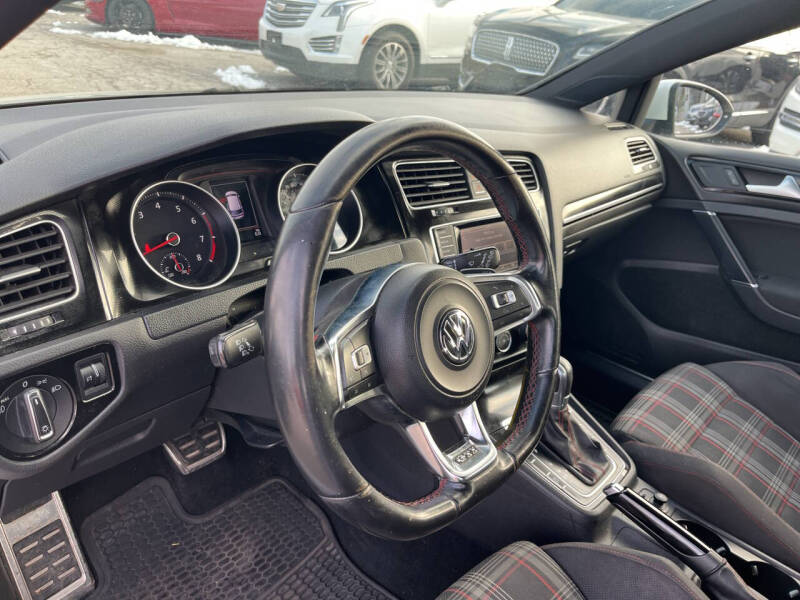 2015 Volkswagen Golf GTI S