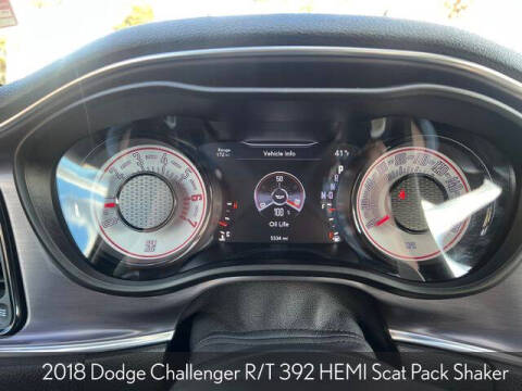 2018 Dodge Challenger 392 HEMI Scat Pack Shaker
