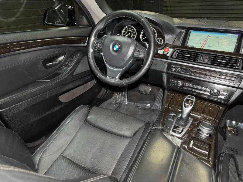 2016 BMW 5 Series 535i