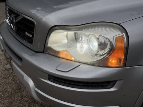 2013 Volvo XC90 3.2 R-Design Platinum