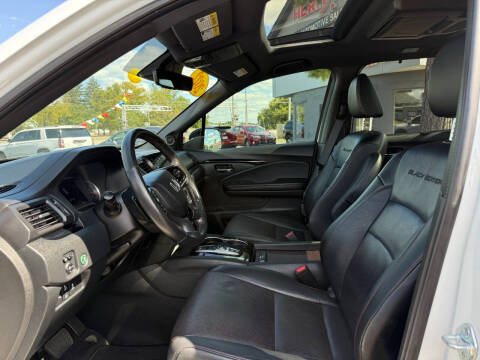 2022 Honda Pilot Black Edition