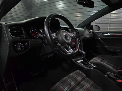 2021 Volkswagen Golf GTI Autobahn