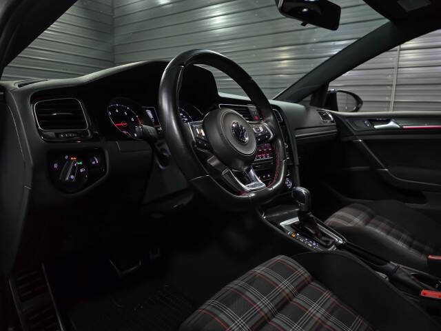 2021 Volkswagen Golf GTI Autobahn