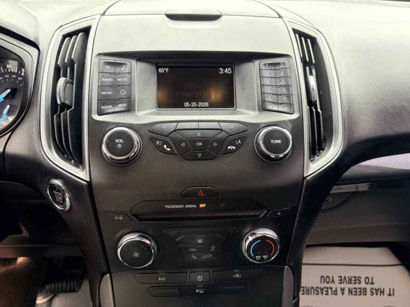 2015 Ford Edge SE