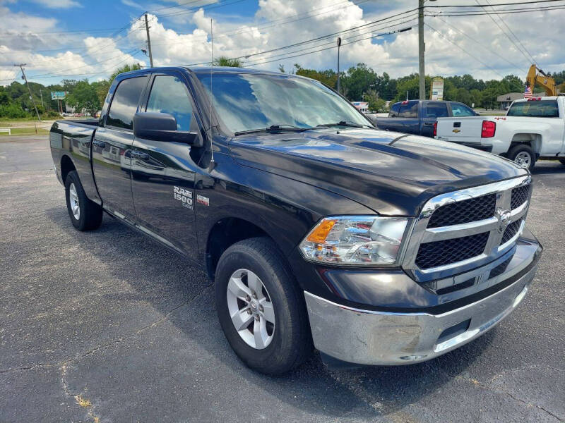 2020 RAM 1500 Classic SLT