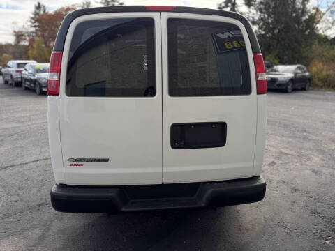 2020 Chevrolet Express 2500