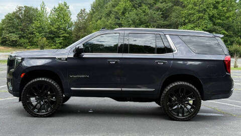 2023 GMC Yukon SLT