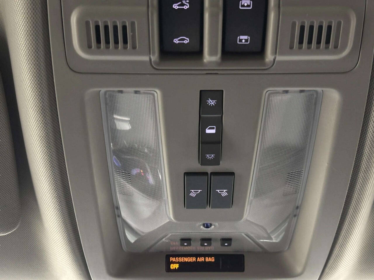 CadillacSRX28