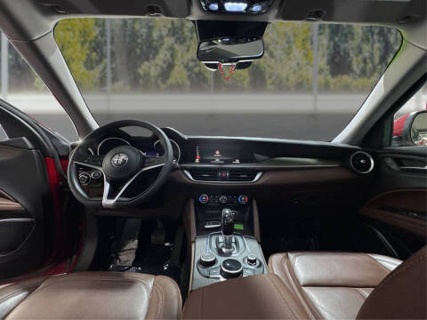 2019 Alfa Romeo Stelvio Ti