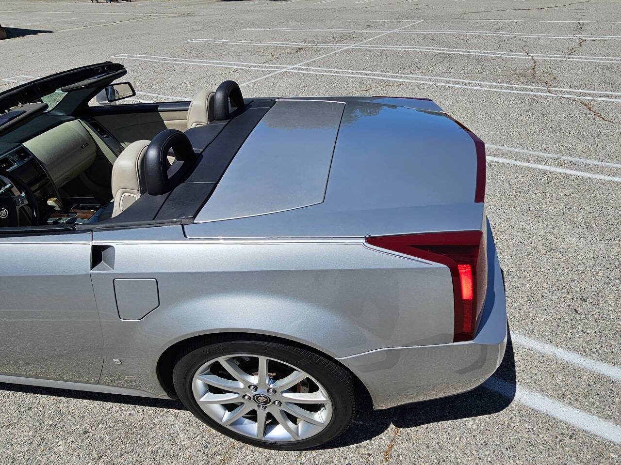 2006 Cadillac XLR-V 53