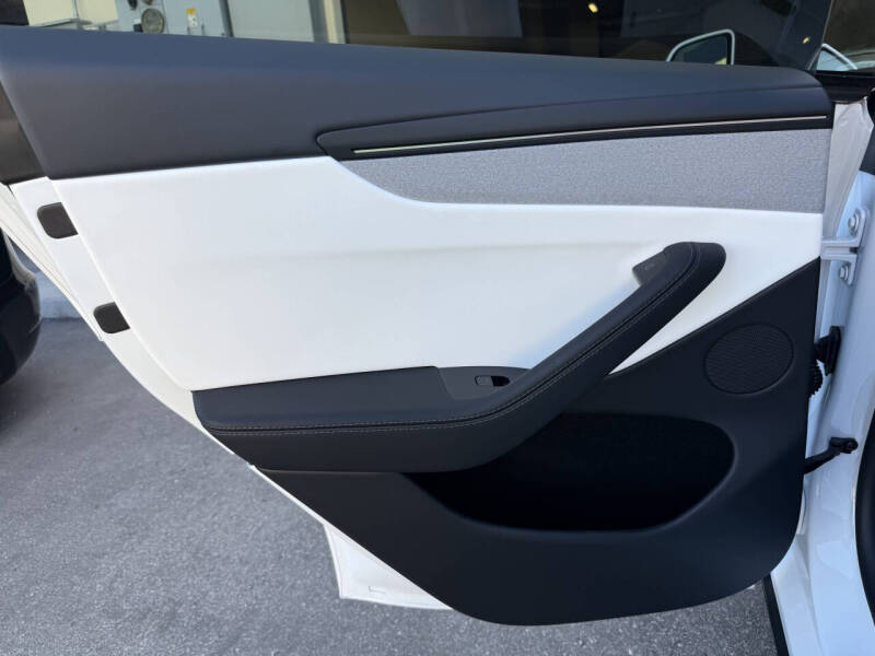 2026 Tesla Model Y Long Range
