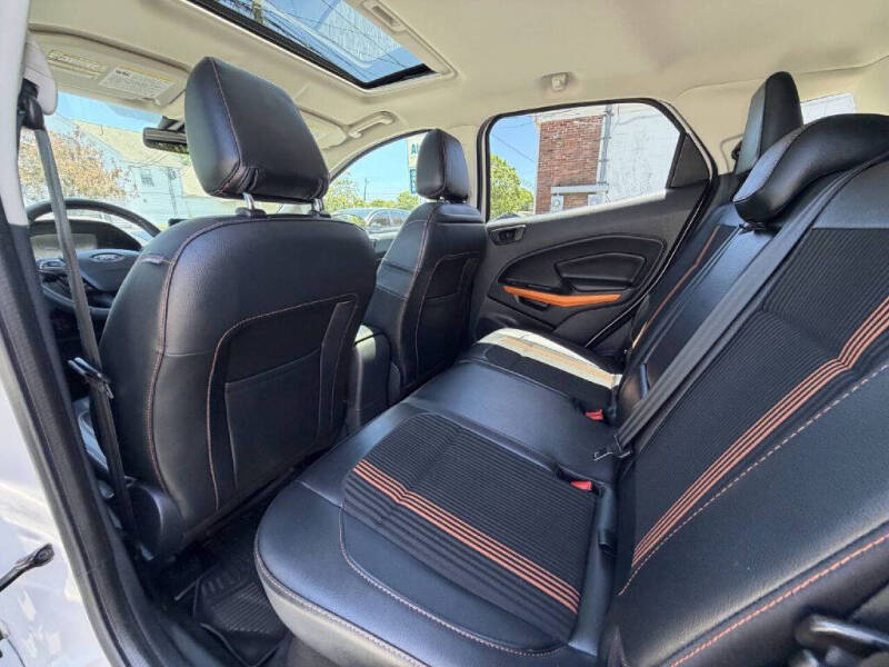 2018 Ford EcoSport SES