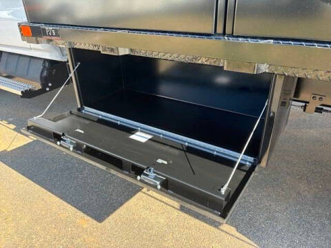 2024 Chevrolet Silverado 5500HD