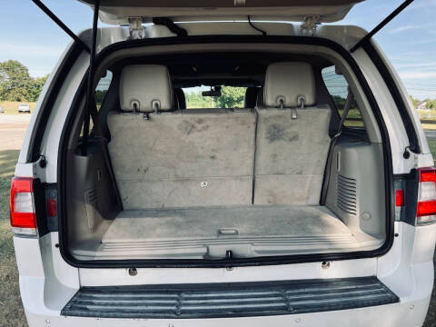 2016 Lincoln Navigator Select