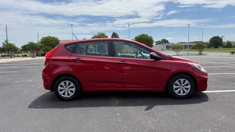2013 Hyundai Accent GS