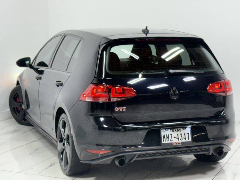 2017 Volkswagen Golf GTI