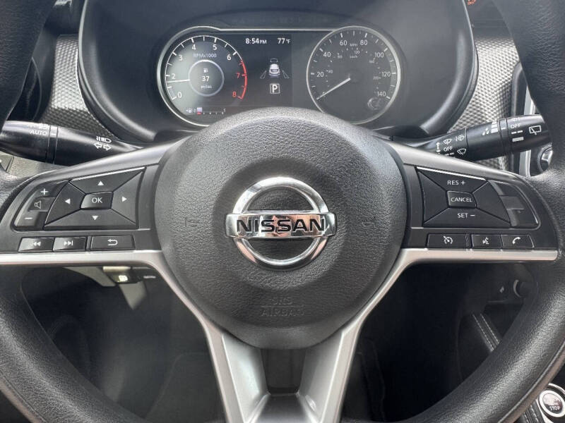 2019 Nissan Kicks SV