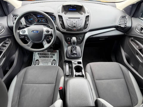 2016 Ford Escape S