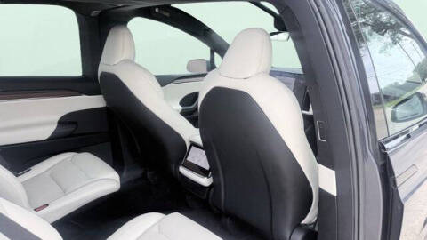 2023 Tesla Model X Standard Range