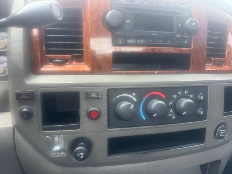 2006 Dodge Ram 2500 ST