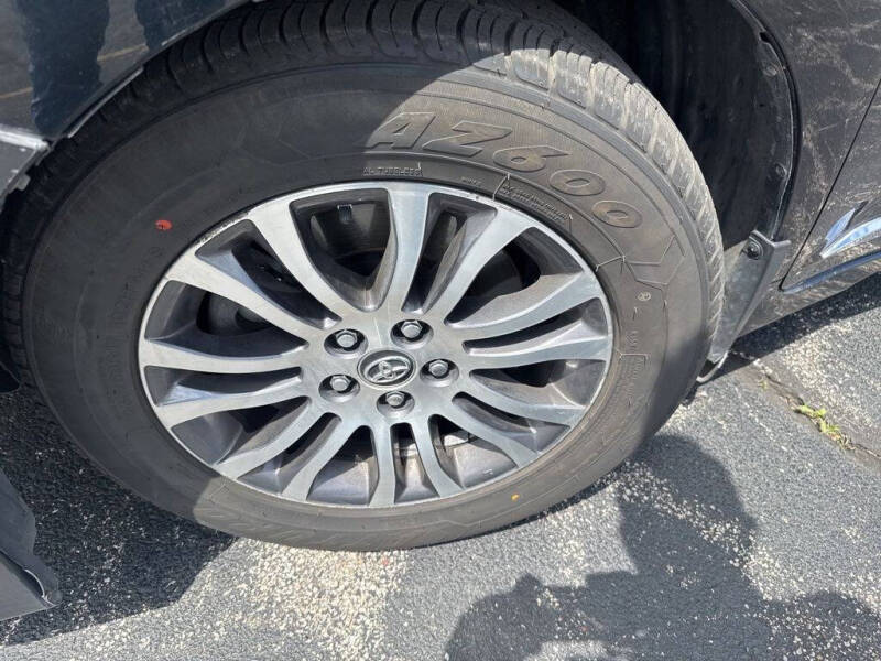 2019 Toyota Sienna