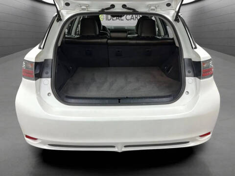 2013 Lexus CT 200h