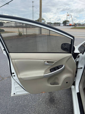 2010 Toyota Prius II