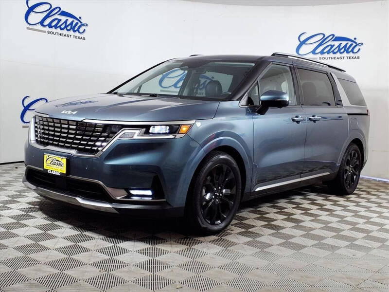 2023 Kia Carnival SX