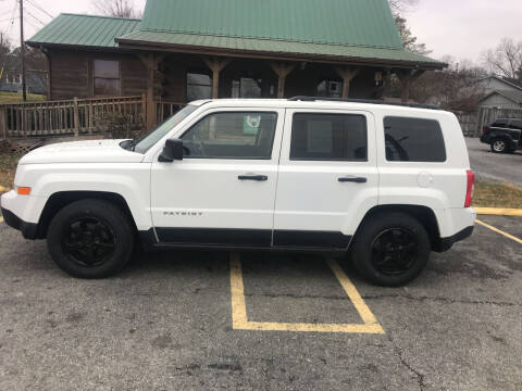 2014 Jeep Patriot for sale at H & H Auto Sales in Athens TN