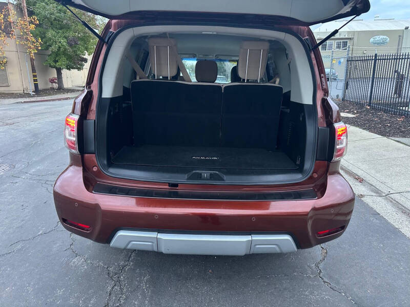 2017 Nissan Armada Platinum