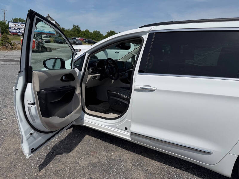 2023 Chrysler Pacifica Limited