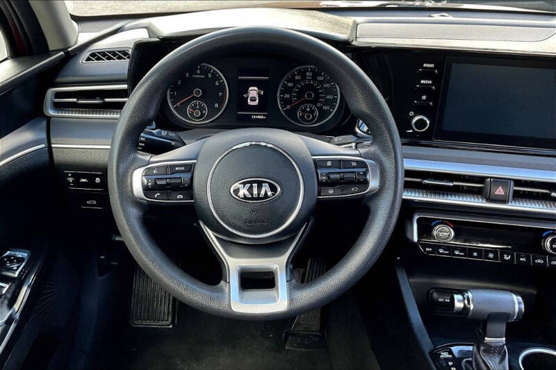 2021 Kia K5 LXS
