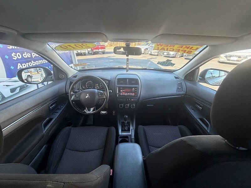 2019 Mitsubishi Outlander Sport LE