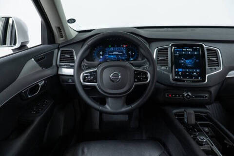 2023 Volvo XC90 B5 Core