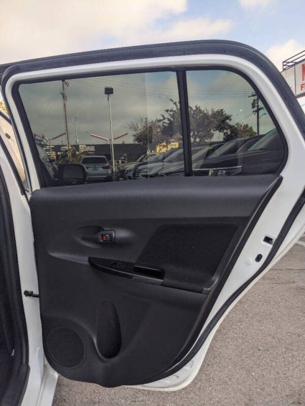 2008 Scion xD