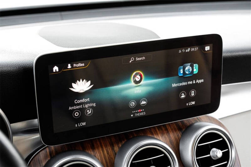 2022 Mercedes-Benz GLC GLC 300