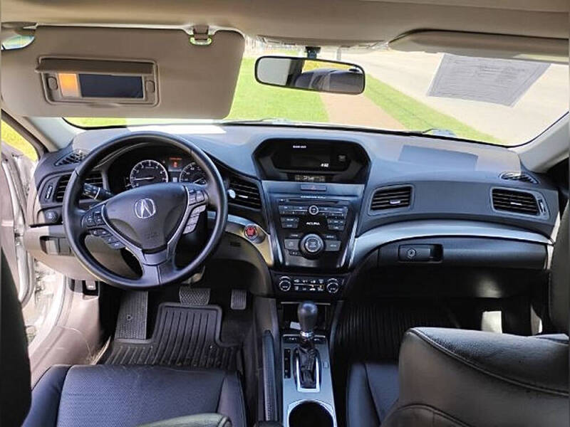 2015 Acura ILX 2.0L