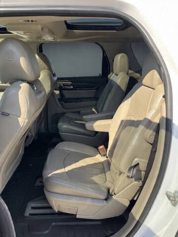 2016 GMC Acadia Denali