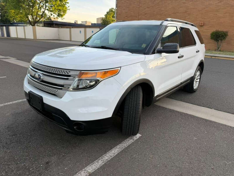 2015 Ford Explorer