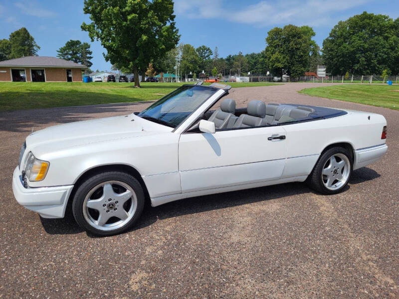 1995 Mercedes-Benz E-Class for sale at Cody's Classic & Collectibles, LLC in Stanley WI