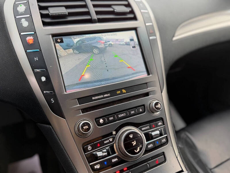 2017 Lincoln MKZ Premiere