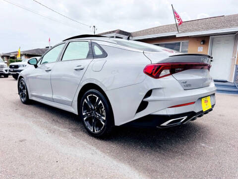 2022 Kia K5