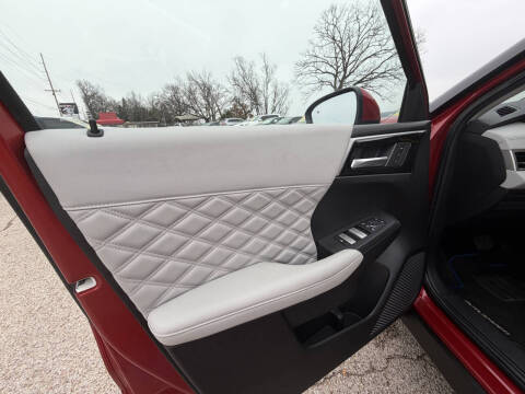 2023 Mitsubishi Outlander PHEV SEL