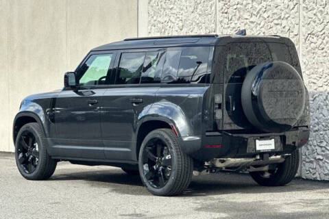 2026 Land Rover Defender 110 P300 S