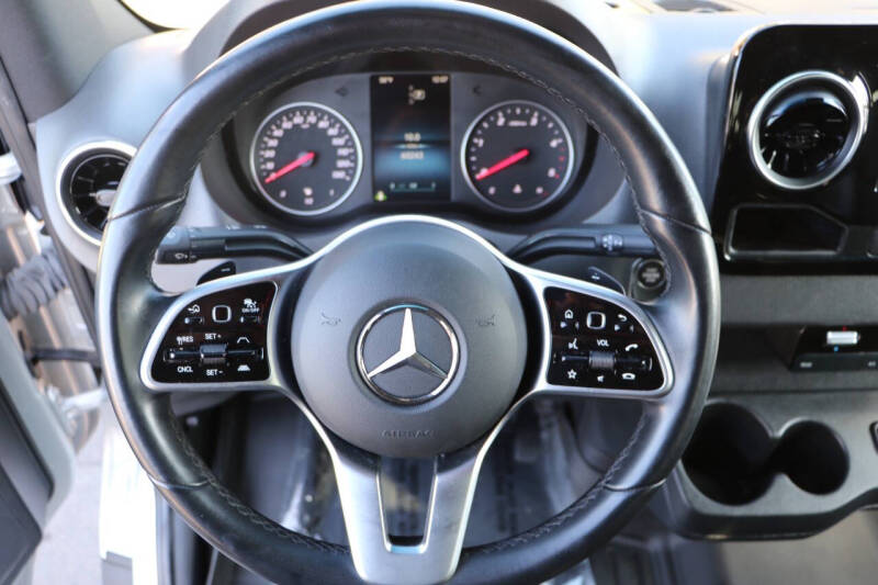 2023 Mercedes-Benz Sprinter 2500